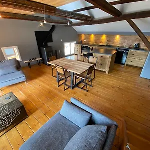 Le 1689 : Duplex De 130 M2 Dans Hameau De Montagne , Briançon France